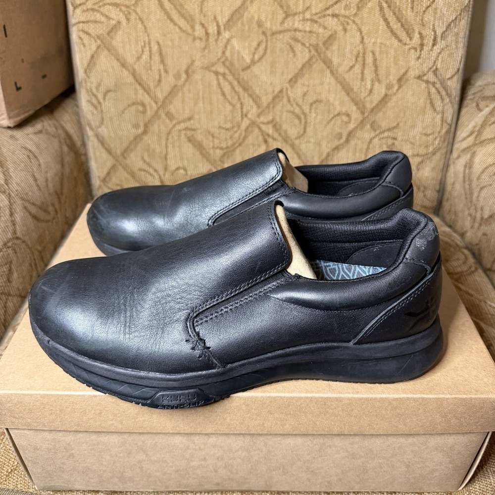 Kuru Kivi 2‎ Womens Size 11 Triple Black Classic Walking Leather Slip-On Shoes